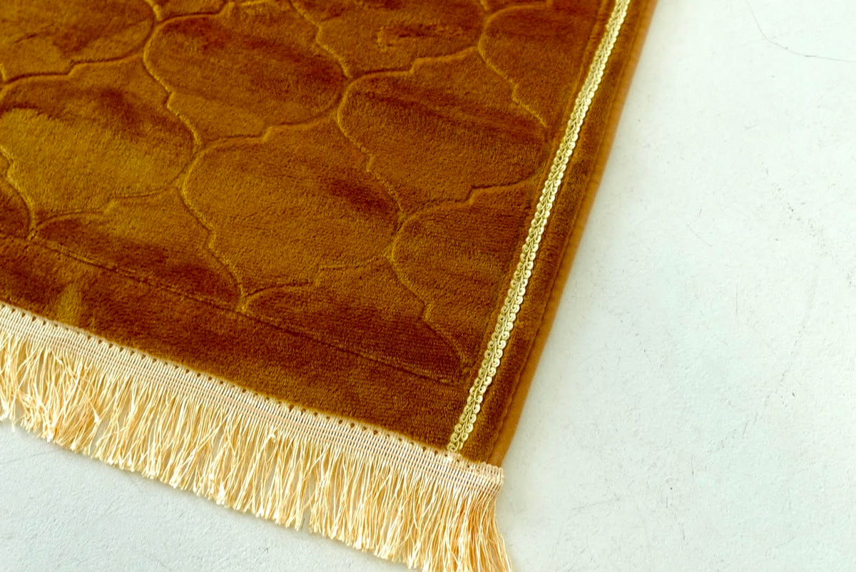 The Plush Prayer Mat - Royal Gold