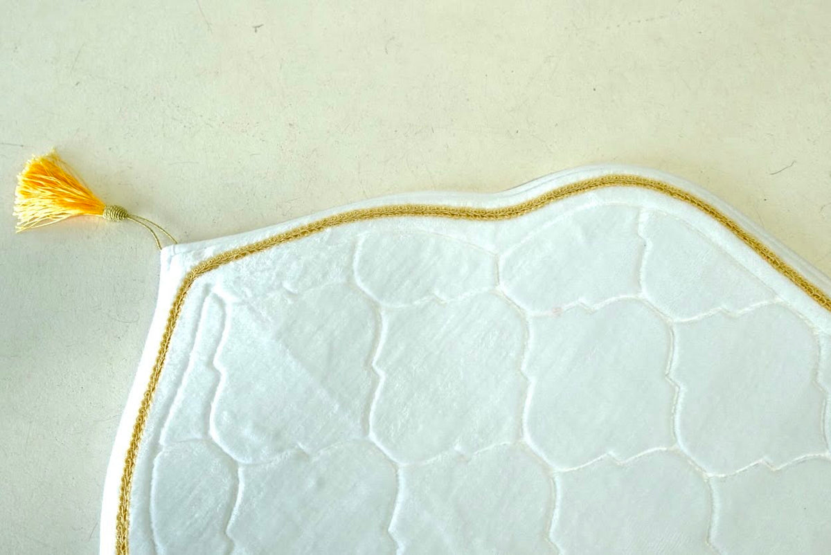 The Plush Prayer Mat - Snow White