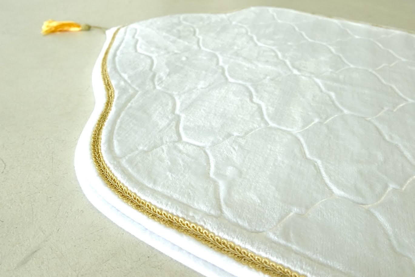 The Plush Prayer Mat - Snow White