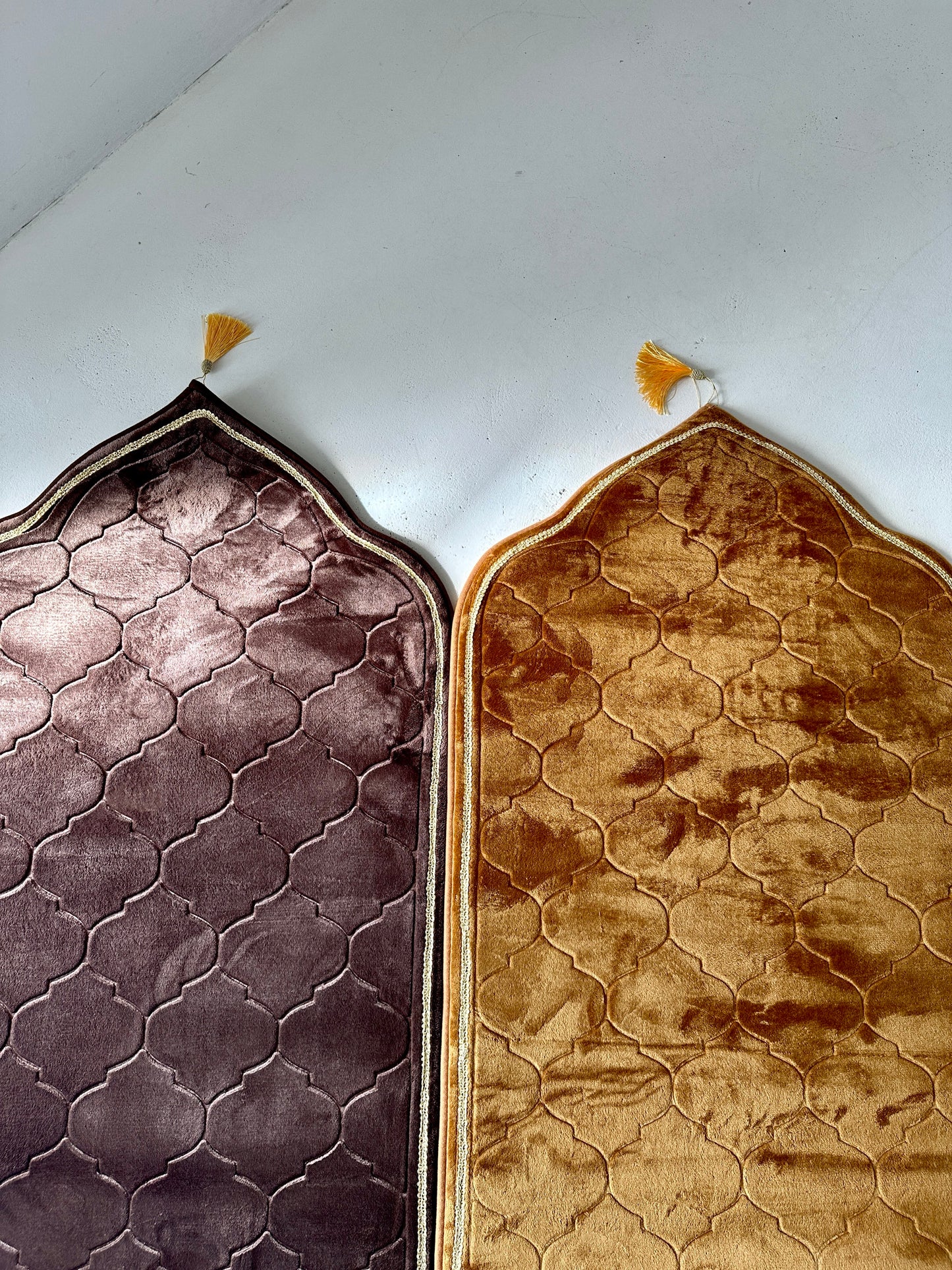 The Plush Prayer Mat - Royal Gold