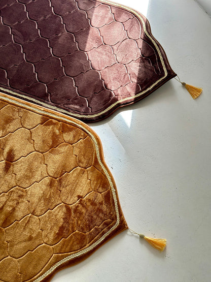 The Plush Prayer Mat - Royal Gold