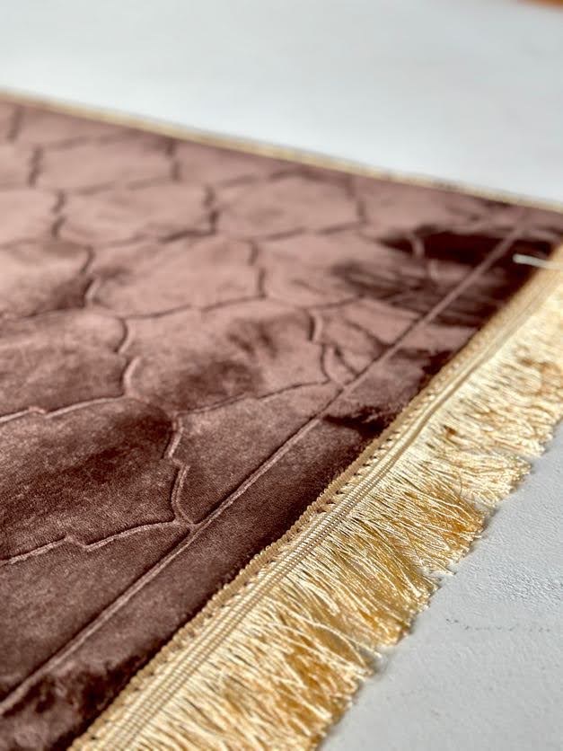 A closer look at a softly cushioned prayer mat